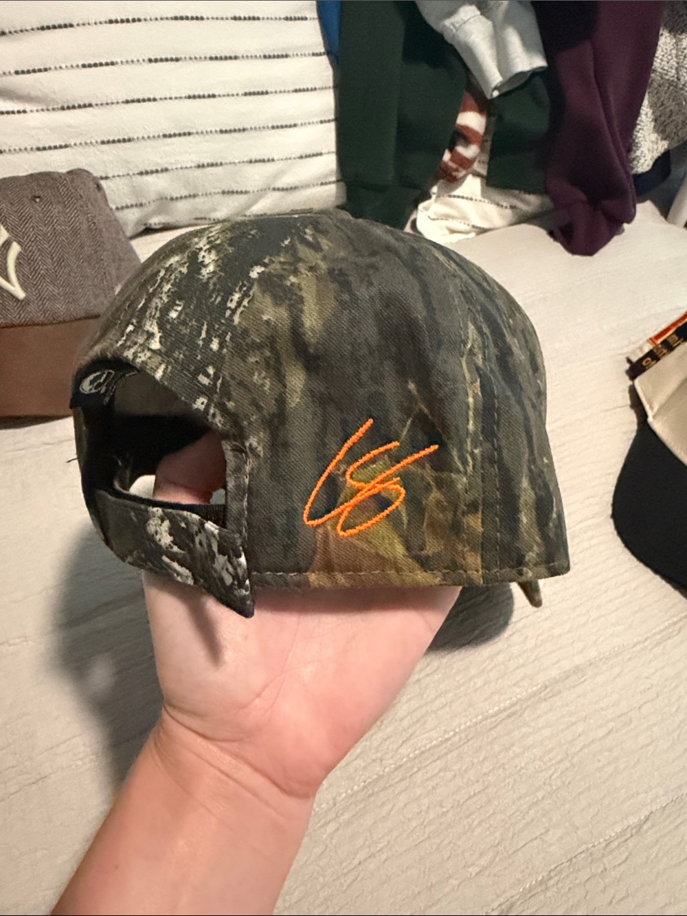 RealTree
Chris Stapleton hat - Picture 2 of 3